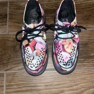 T.u.k. Women's Candy Hearts Print Creeper Oxford